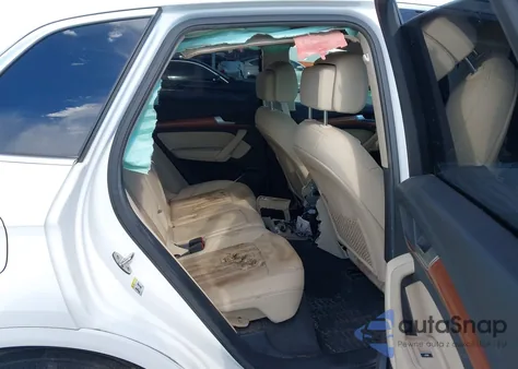 2021 Audi Q5 Premium 45 Tfsi Quattro S Tronic из США, поврежденный, VIN WA1AAAFY1M2086377